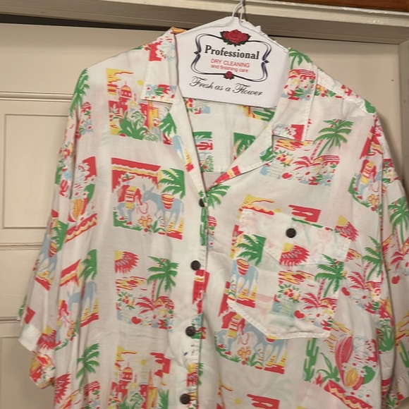 Vintage 1980s Hawaiian Tiki Luau Collared Shirt Top Blouse. Size: M USED!! - Picture 2 of 10